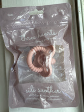 Load image into Gallery viewer, Three Hearts Sili Soother Round