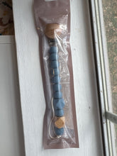 Load image into Gallery viewer, Grande Jolie silicone Pacifier Clip