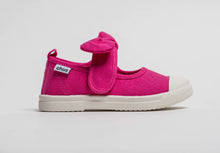 Load image into Gallery viewer, Athena Fuchsia Chus Shoes